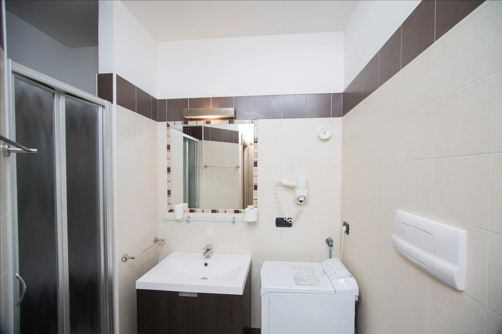 Residenza Villa Regina Μόνζα Εξωτερικό φωτογραφία