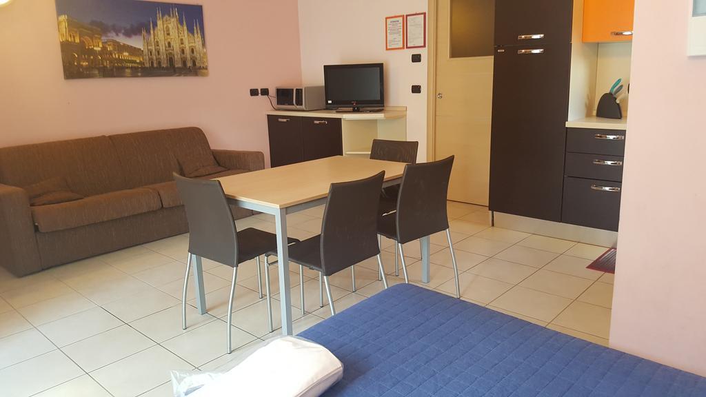 Residenza Villa Regina Μόνζα Εξωτερικό φωτογραφία