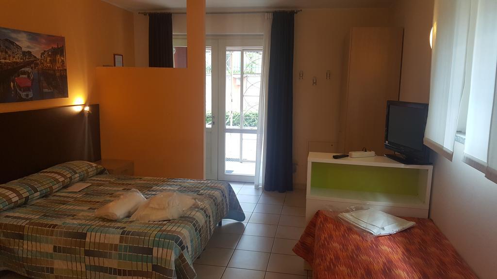 Residenza Villa Regina Μόνζα Εξωτερικό φωτογραφία
