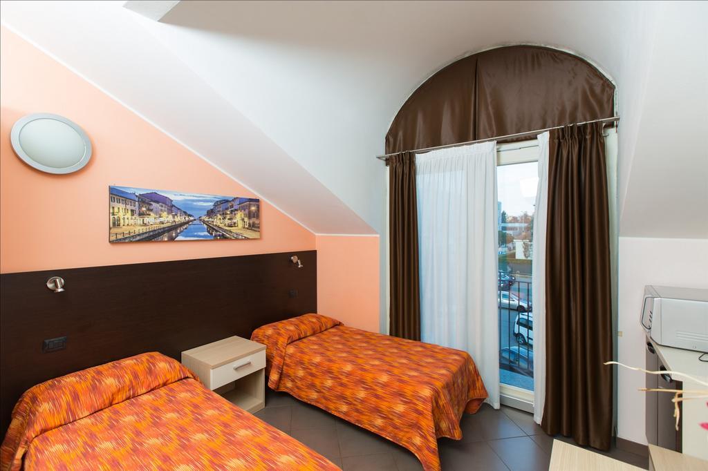 Residenza Villa Regina Μόνζα Εξωτερικό φωτογραφία
