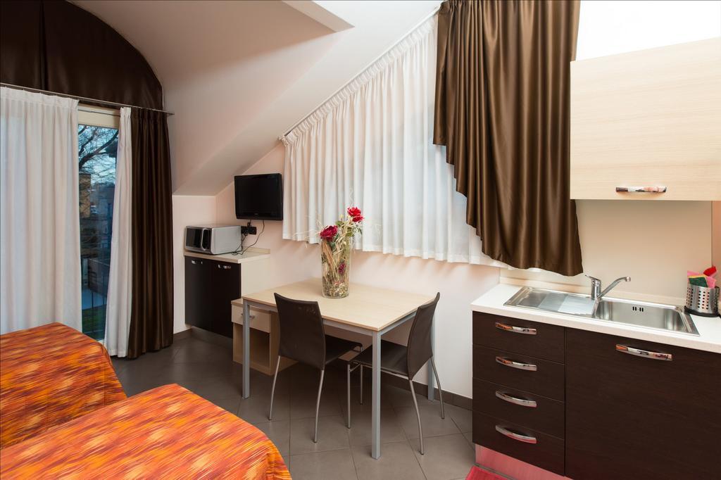 Residenza Villa Regina Μόνζα Εξωτερικό φωτογραφία